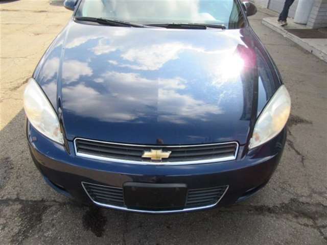 2010 Chevrolet Impala Police 4dr Sedan w/1LS